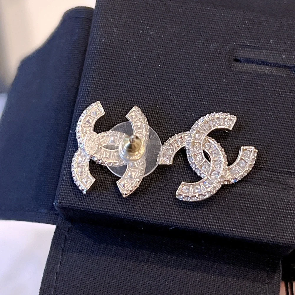 chanel earring - Picture 5 of 8
